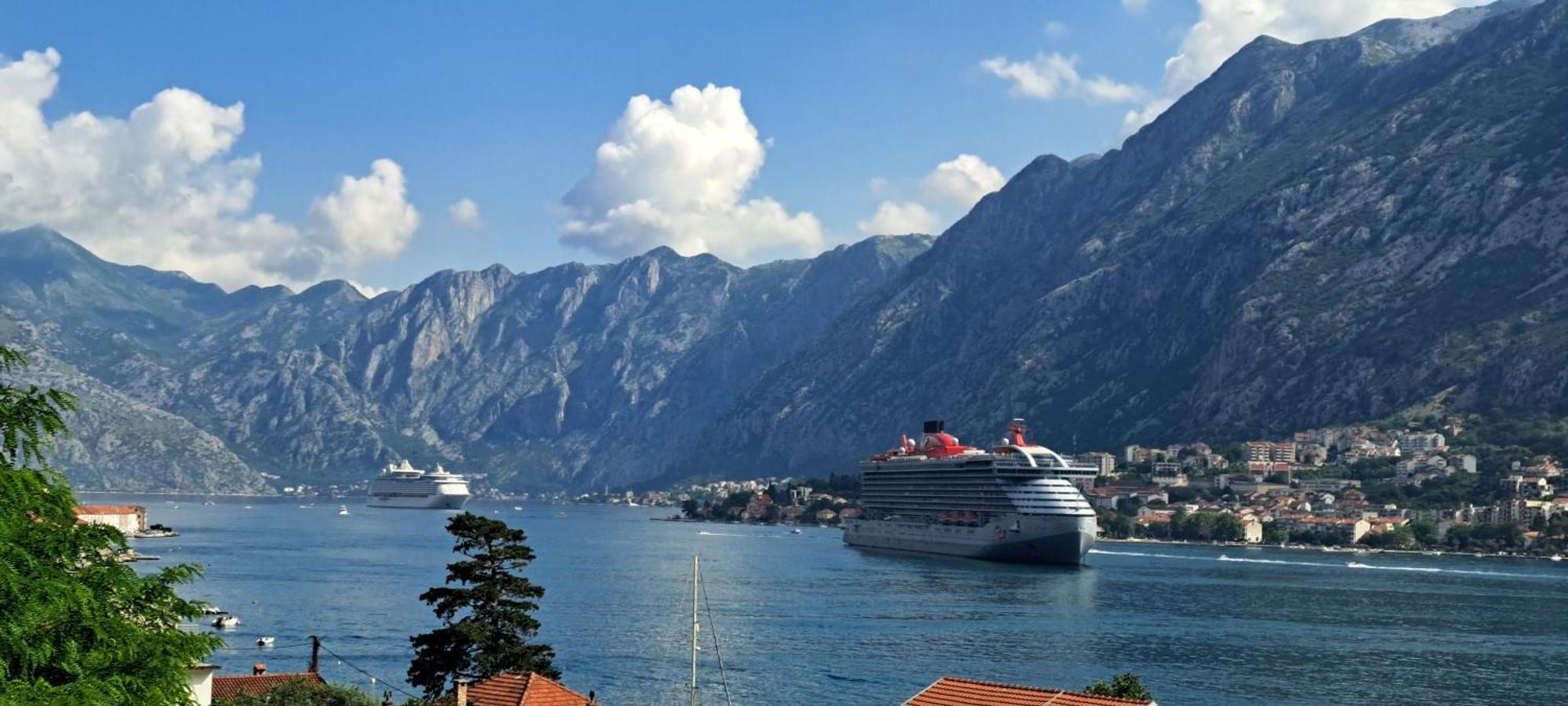 Apartment Vujosevic D&D Kotor Ruang foto