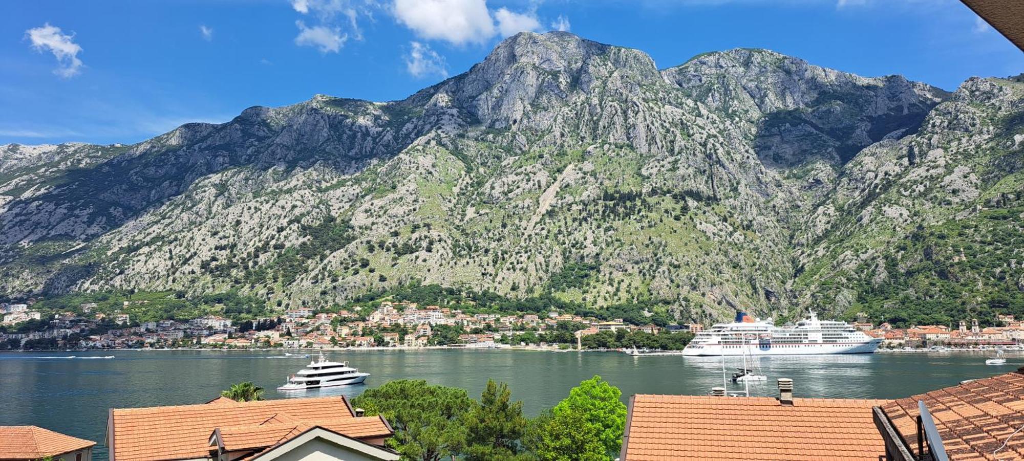 Apartment Vujosevic D&D Kotor Ruang foto
